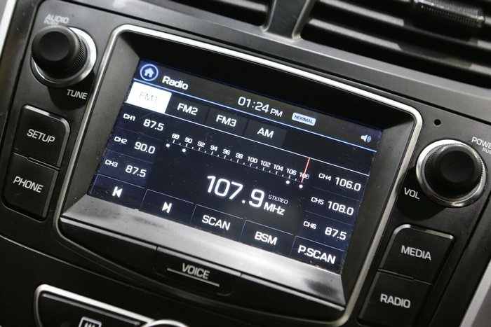 2016 Hyundai Accent Active