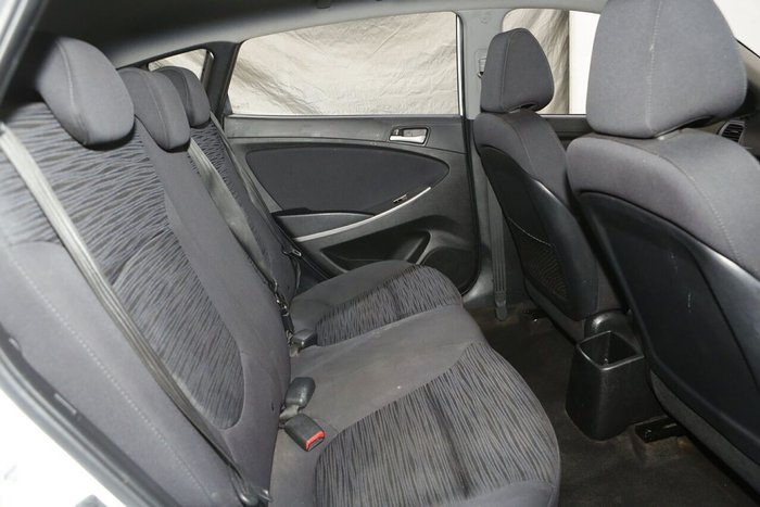 2016 Hyundai Accent Active