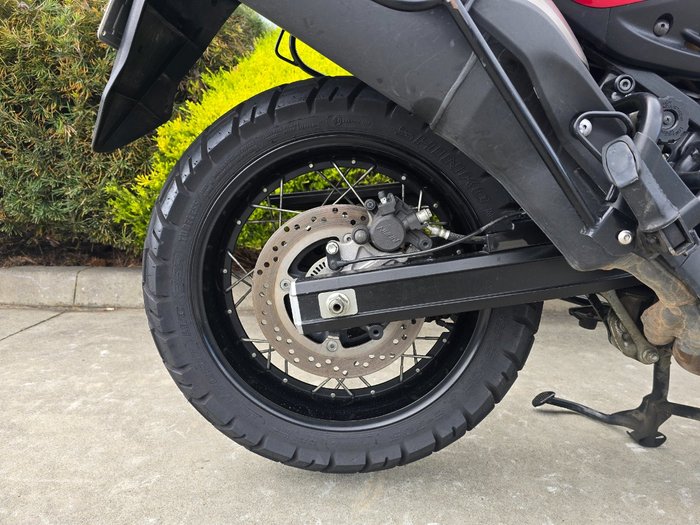 2016 Suzuki DL650 V-STROM Red