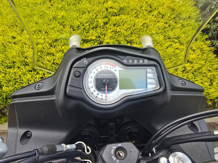 2016 Suzuki DL650 V-STROM Red
