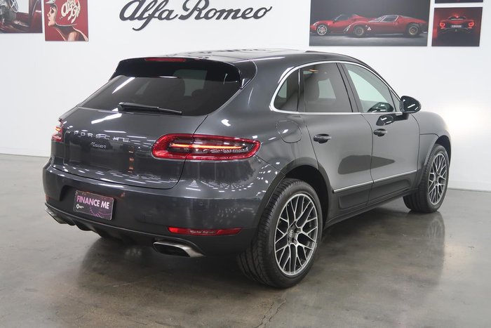 2018 Porsche Macan