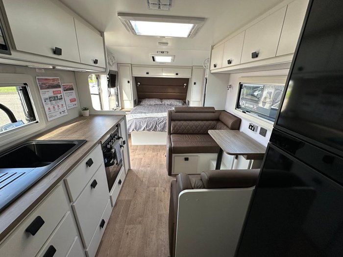 2025 JB Caravans Dirt Road Xtreme 19'6 Front Door