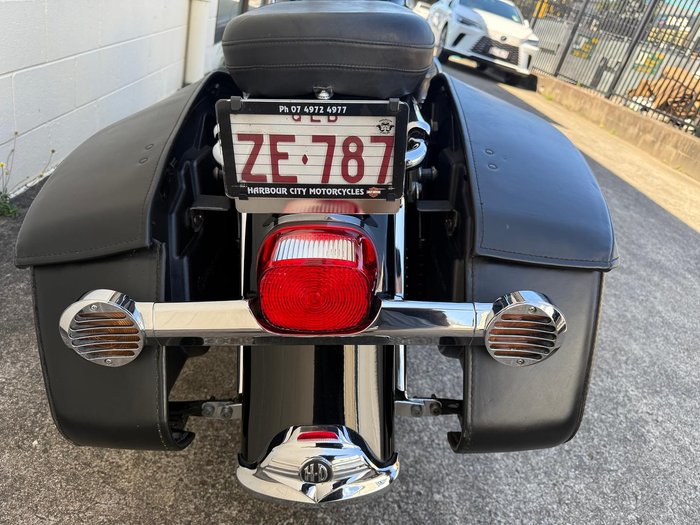 2006 Harley-Davidson Road King Classic 1450 (FLHRCI) Touring Black