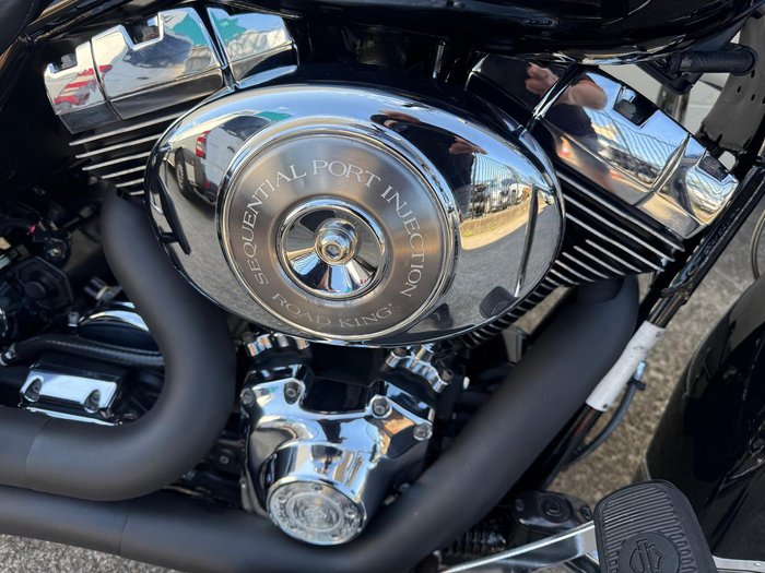 2006 Harley-Davidson Road King Classic 1450 (FLHRCI) Touring Black