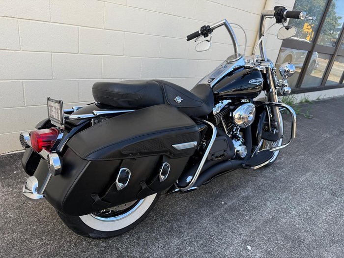 2006 Harley-Davidson Road King Classic 1450 (FLHRCI) Touring Black