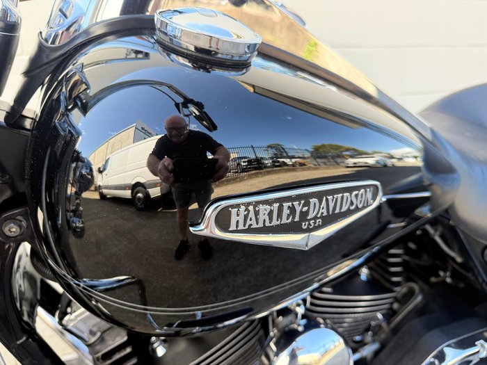 2006 Harley-Davidson Road King Classic 1450 (FLHRCI) Touring Black