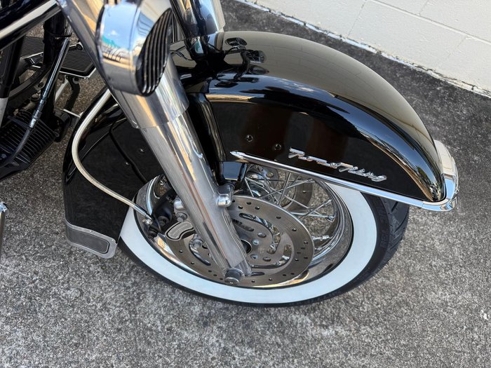 2006 Harley-Davidson Road King Classic 1450 (FLHRCI) Touring Black
