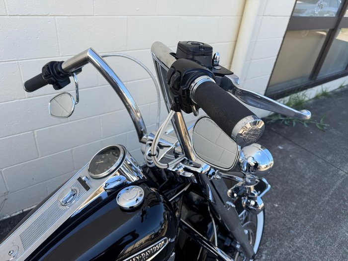2006 Harley-Davidson Road King Classic 1450 (FLHRCI) Touring Black