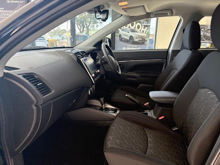 2024 Mitsubishi ASX ES