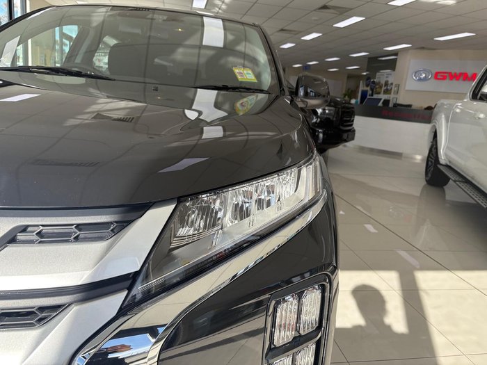 2024 Mitsubishi ASX ES