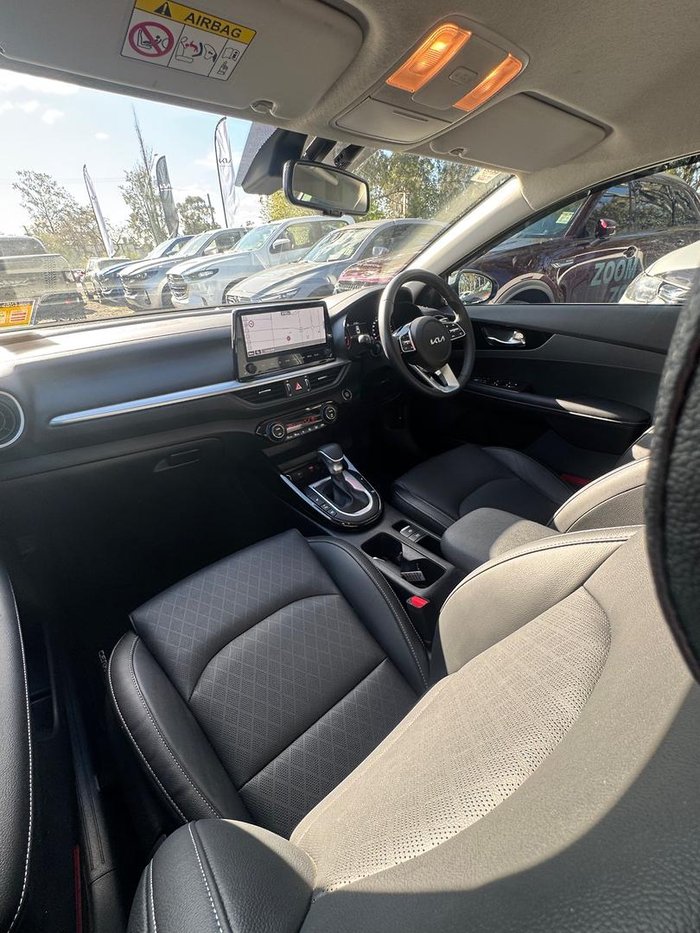 2023 Kia Cerato Sport+ BD MY23 Clear White