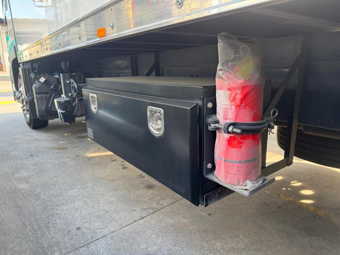 2022 Mitsubishi Shogun shogun 400