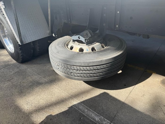 2022 Mitsubishi Shogun shogun 400