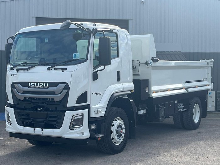 2025 Isuzu F Series