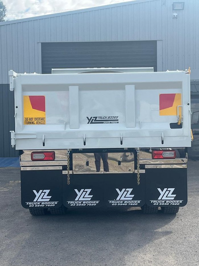 2025 Isuzu F Series FVR 170-300 AT R47