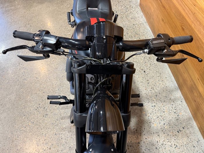2015 Harley-davidson VRSCDX NIGHT ROD SPECIAL Black