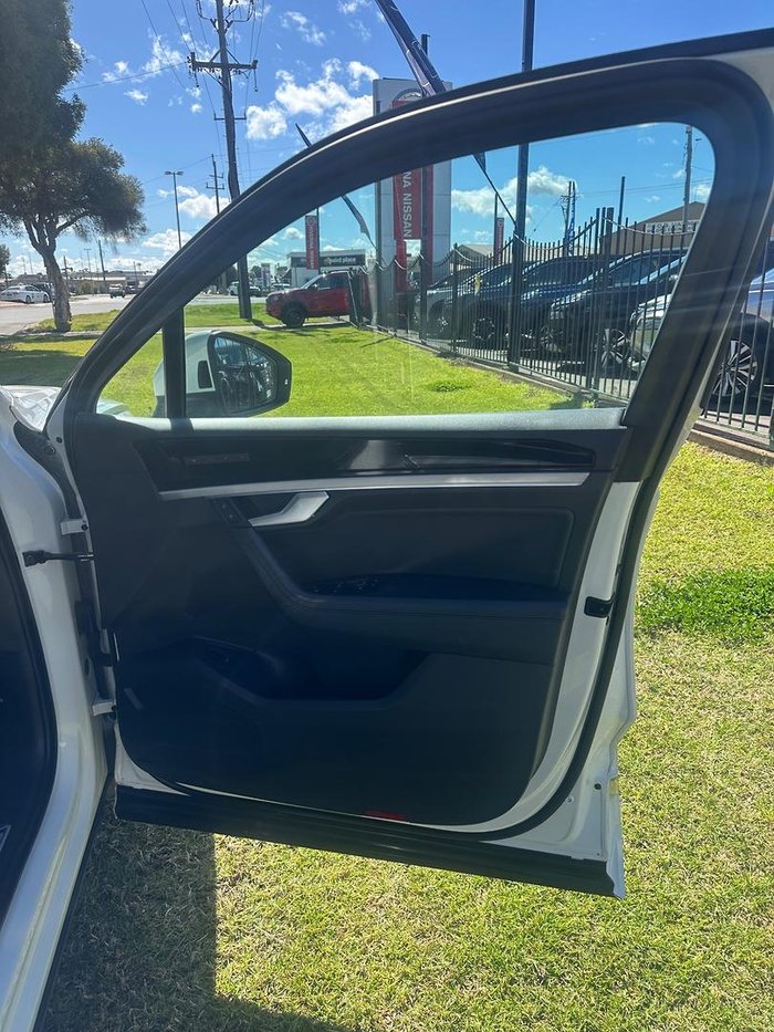 2019 Volkswagen Touareg 190TDI Launch Edition