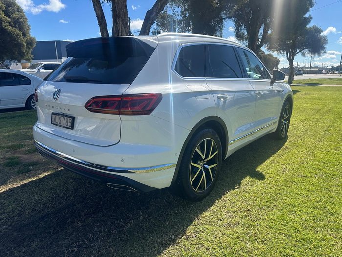 2019 Volkswagen Touareg 190TDI Launch Edition