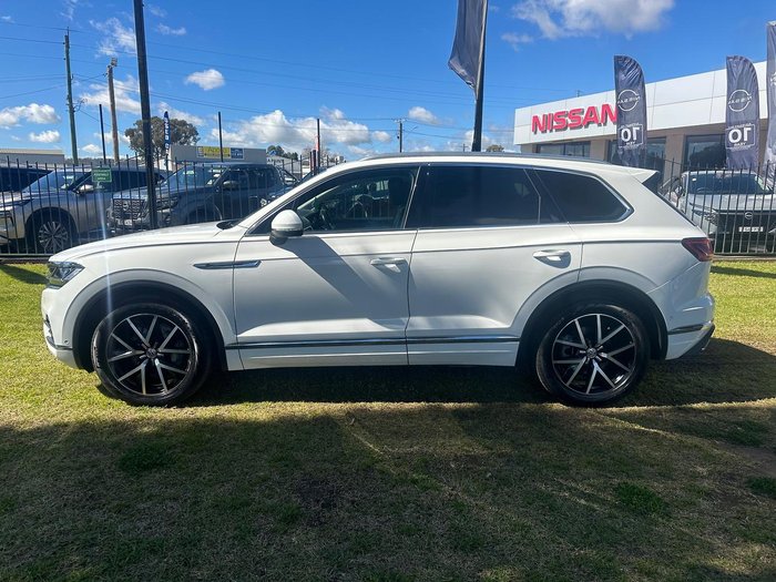 2019 Volkswagen Touareg 190TDI Launch Edition