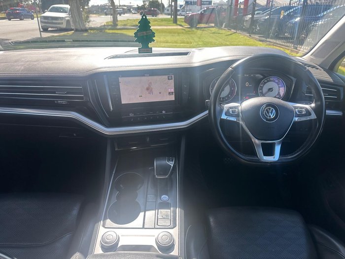 2019 Volkswagen Touareg 190TDI Launch Edition