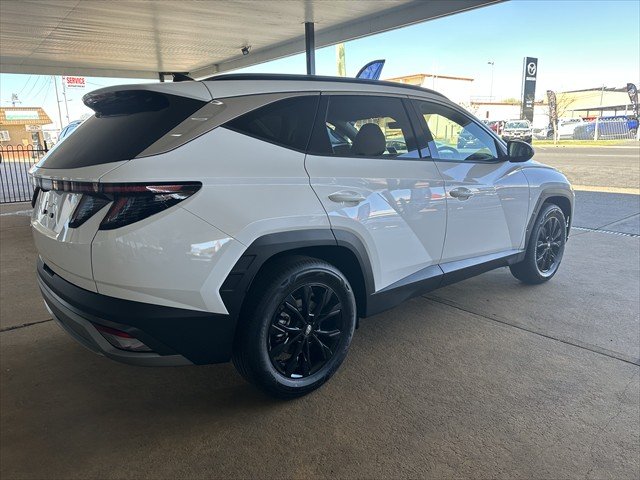 2025 HYUNDAI NX4 TUCSON NX4.V4 TUCSON ELITE 2.0P AT 2WD WHITE CREAM