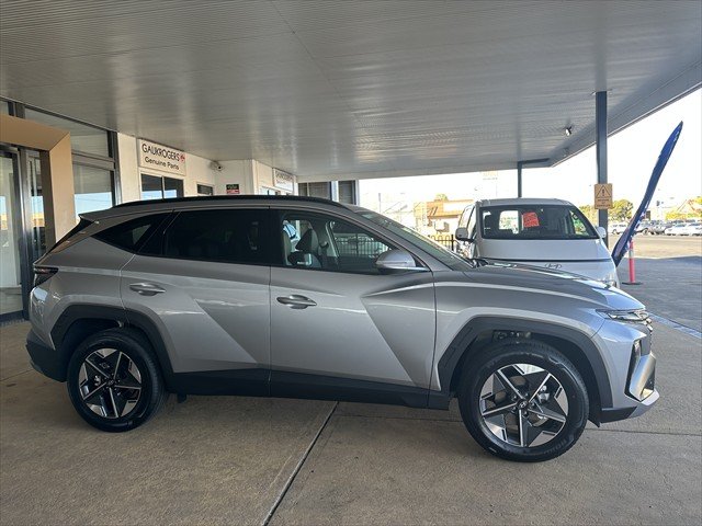 2025 HYUNDAI NX4 TUCSON NX4.V4 TUCSON ELITE 2.0P AT 2WD SHIMMERING SILVER