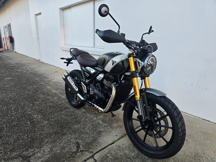 2025 Triumph SCRAMBLER 400 X GREEN