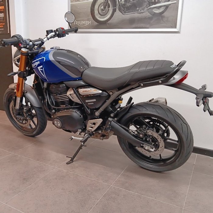 2025 Triumph SPEED 400 Caspian Blue / Storm Grey
