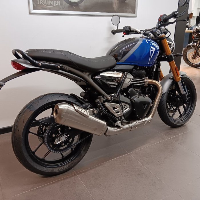 2025 Triumph SPEED 400 Caspian Blue / Storm Grey