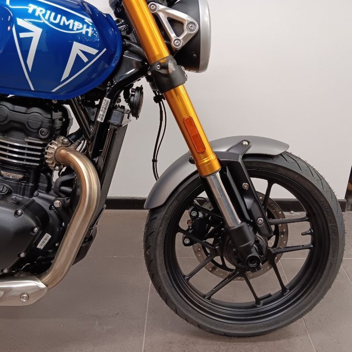 2025 Triumph SPEED 400 Caspian Blue / Storm Grey