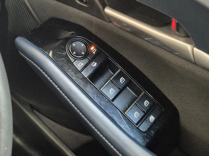 2023 Mazda CX-30 G20 Evolve