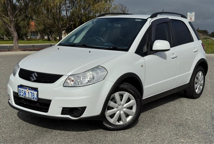 2012 Suzuki SX4 Crossover GYA MY13 White Pearl