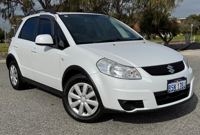 2012 Suzuki SX4 Crossover GYA MY13 White Pearl
