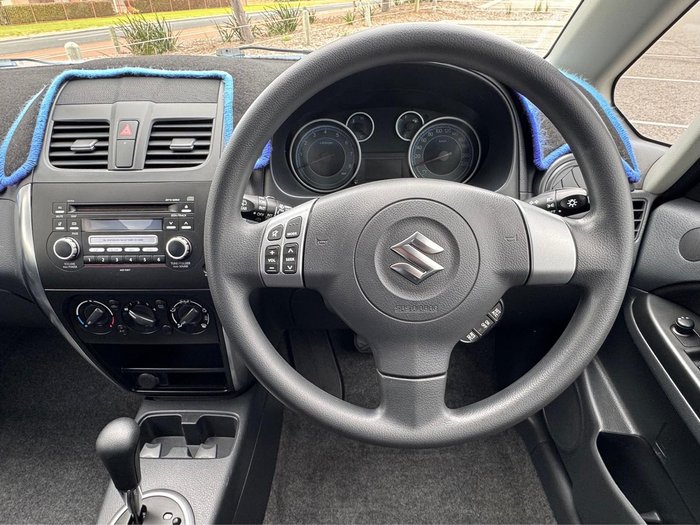 2012 Suzuki SX4 Crossover GYA MY13 White Pearl