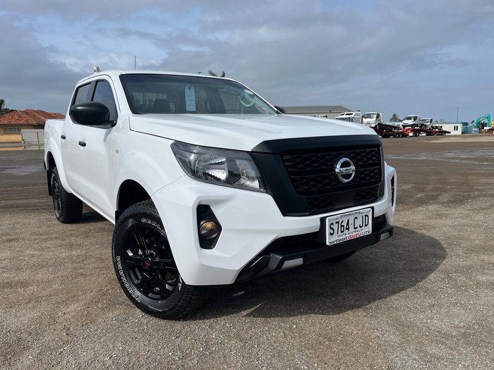 2020 Nissan Navara SL