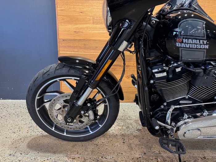 2022 Harley-davidson FLSB SPORT GLIDE (107) BLACK
