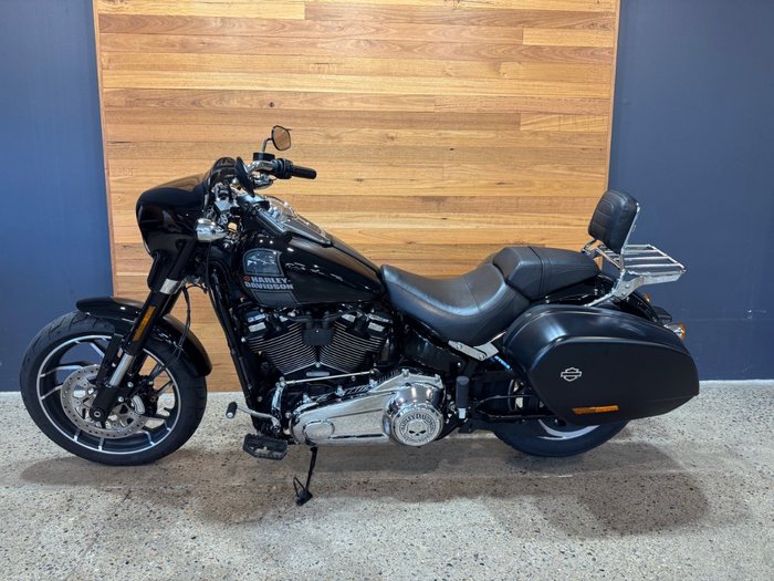 2022 Harley-davidson FLSB SPORT GLIDE (107) BLACK