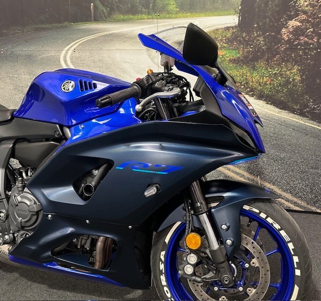 2023 Yamaha YZF-R7LA Blue