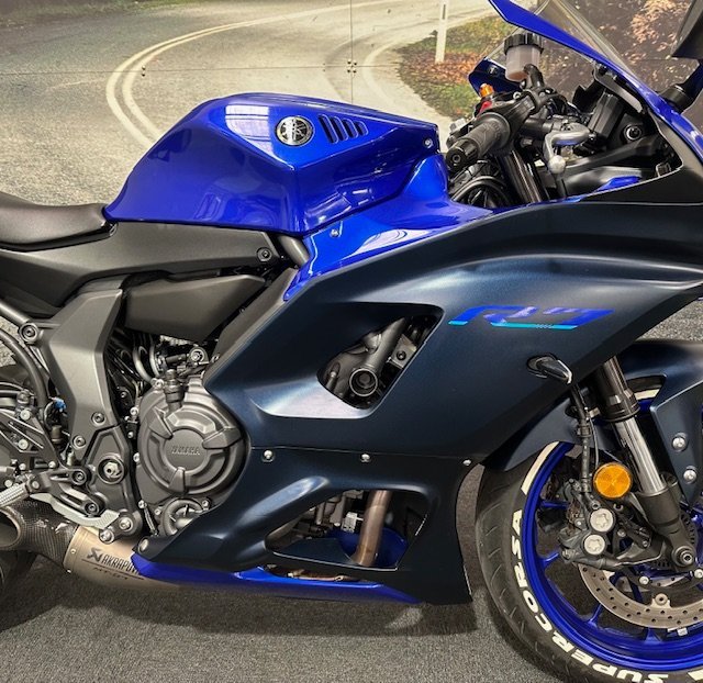 2023 Yamaha YZF-R7LA Blue