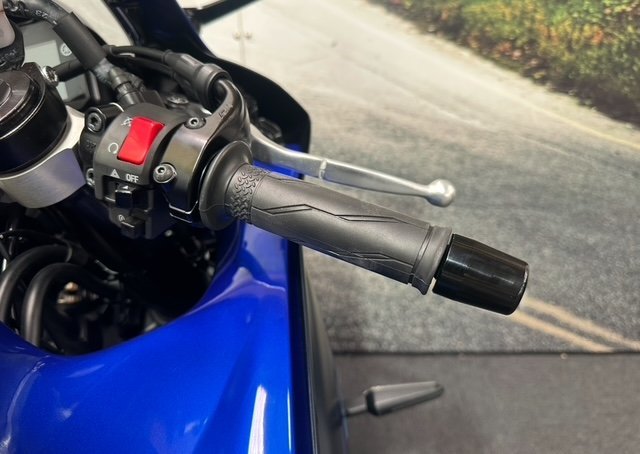 2023 Yamaha YZF-R7LA Blue