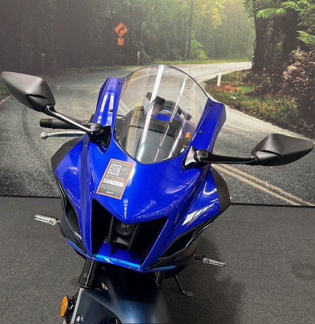 2023 Yamaha YZF-R7LA Blue
