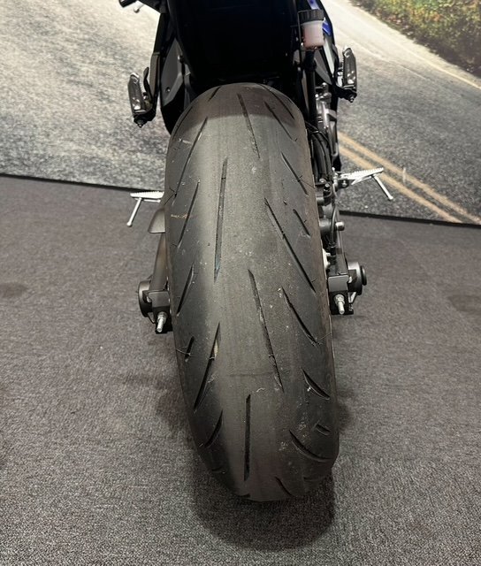 2023 Yamaha YZF-R7LA Blue