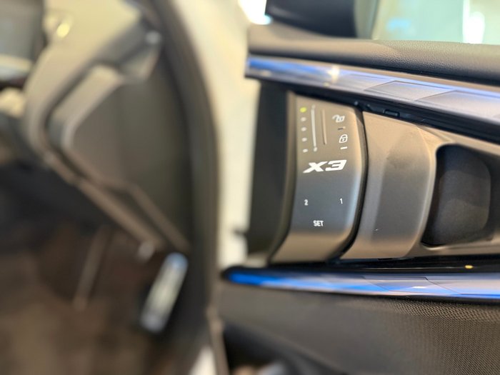 2025 BMW X3 20 xDrive