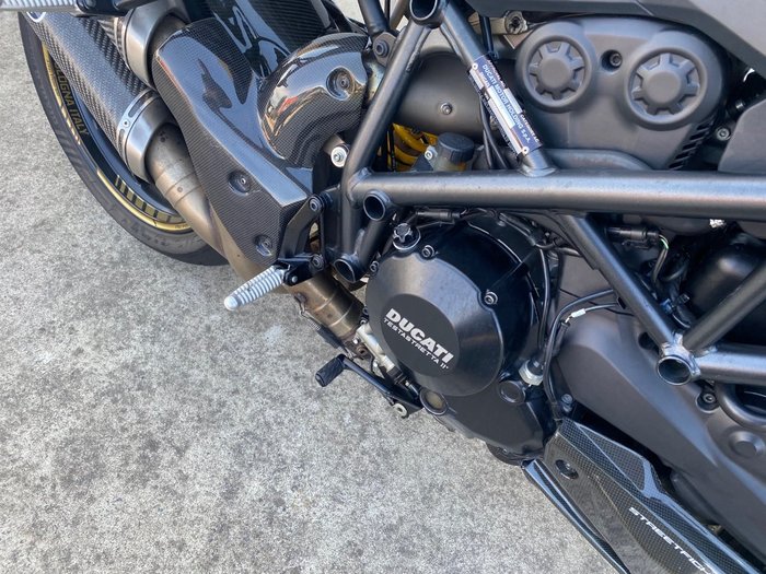 2012 DUCATI STREETFIGHTER S BLACK