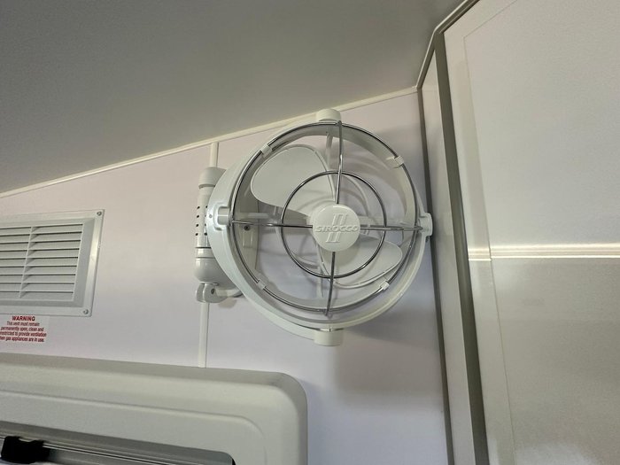 2025 JB Caravans Gator X 16'11 Fd