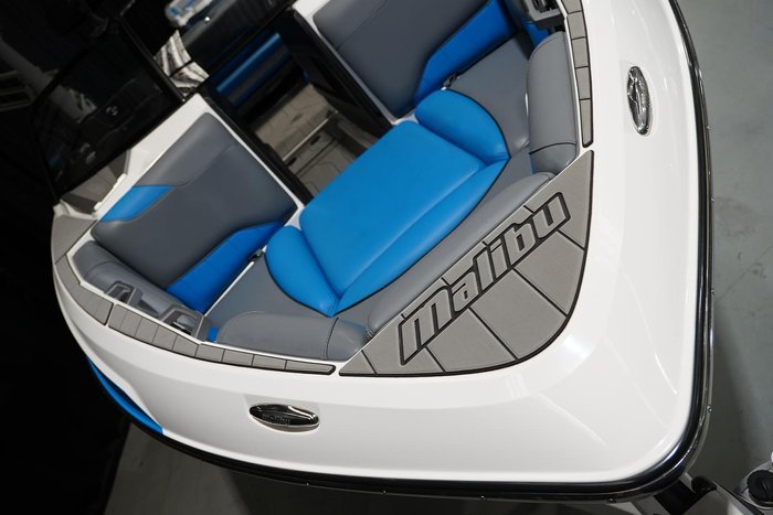 2021 Malibu Wakesetter 22 LSV