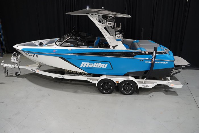 2021 Malibu Wakesetter 22 LSV