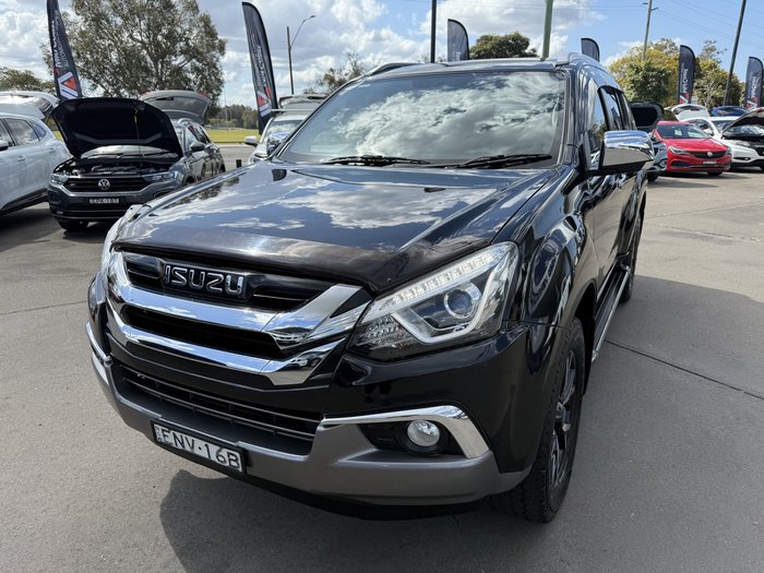 2021 Isuzu MU-X LS-T
