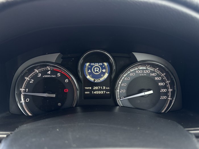 2021 Isuzu MU-X LS-T