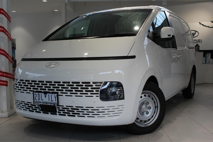 2025 Hyundai STARIA LOAD